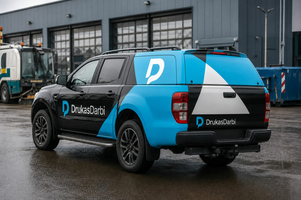 Darba auto aplimesana